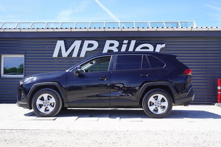 Sort Toyota RAV4 fra 2019