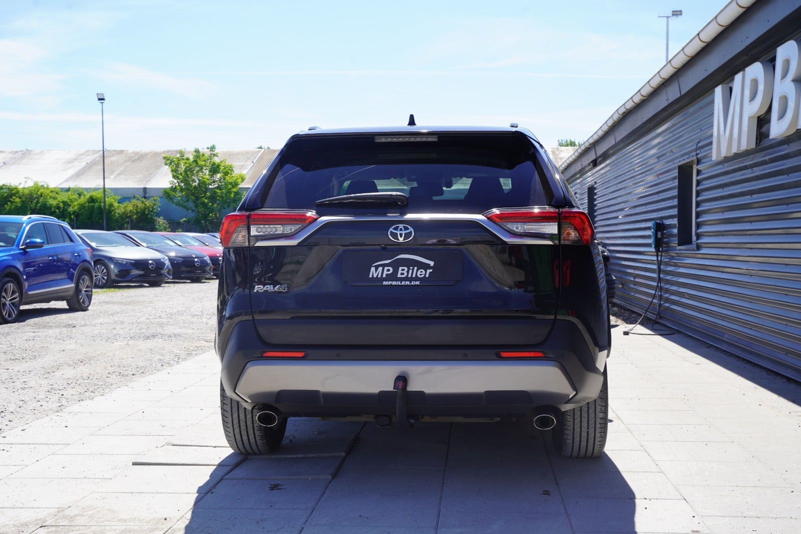 Sort Toyota RAV4 fra 2019
