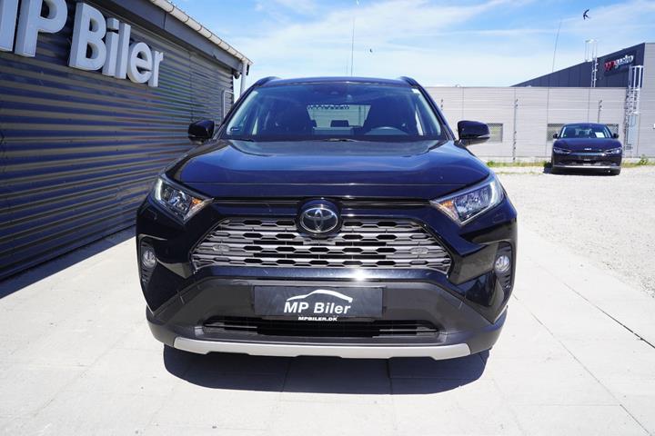 Sort Toyota RAV4 fra 2019
