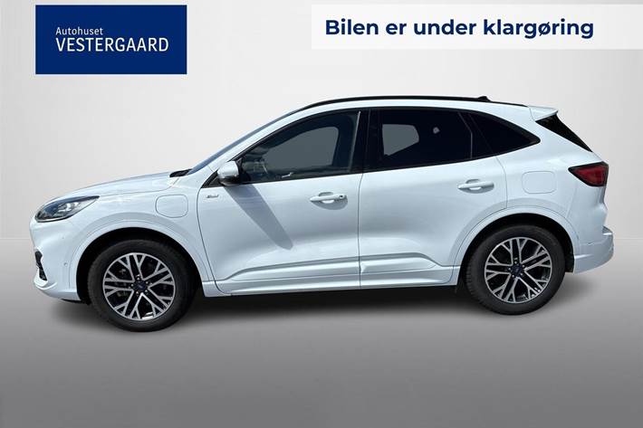 Hvid Ford Kuga fra 2021