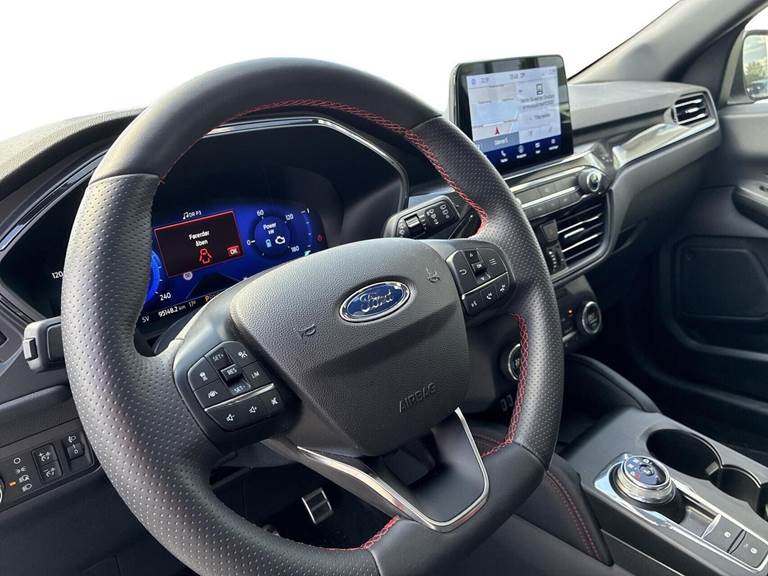 Ford Kuga 2,5 PHEV ST-Line X CVT