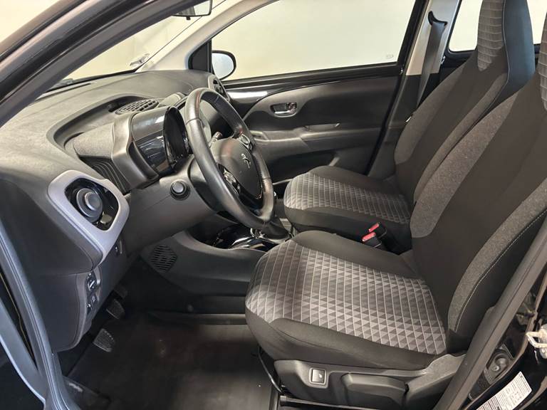 Peugeot 108 1,0 e-Vti Selection Tech 72HK 5d