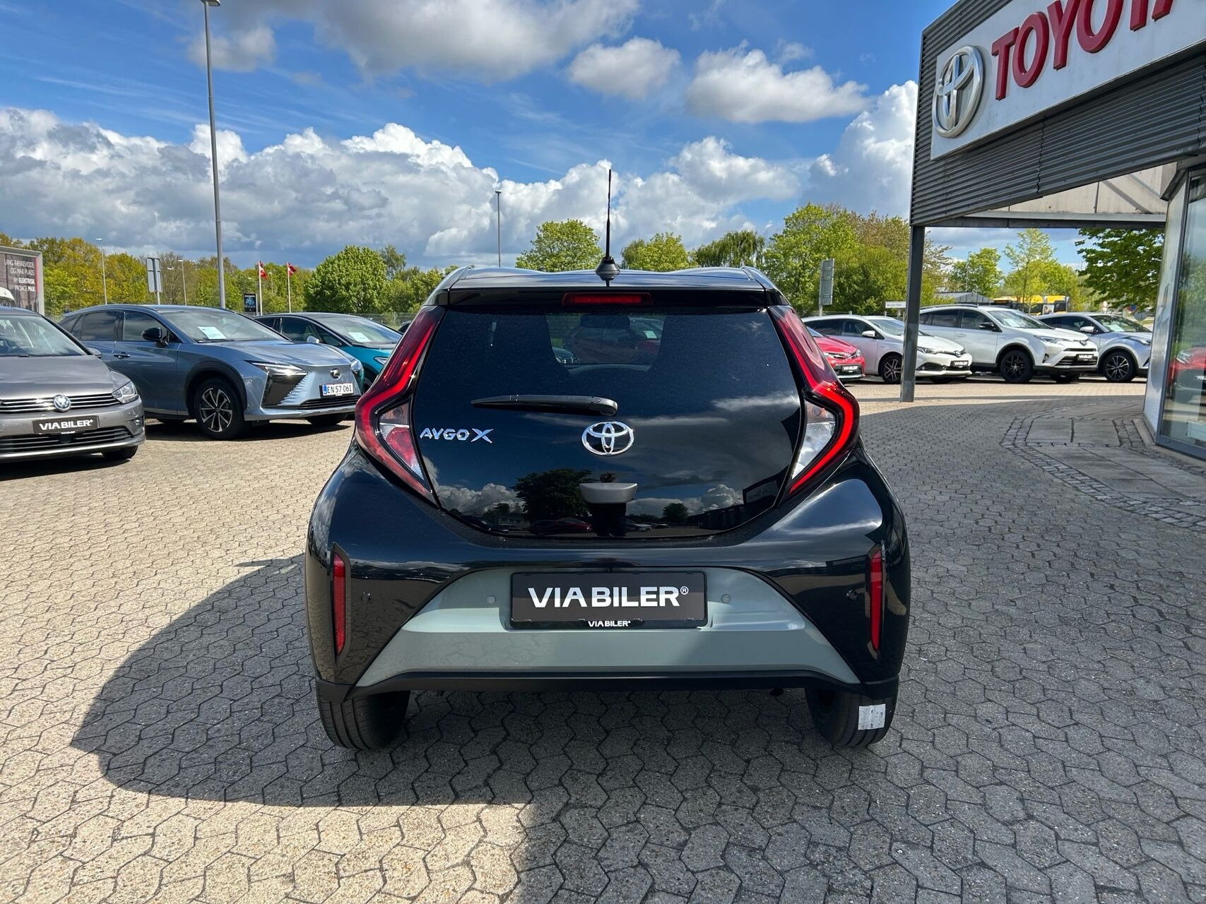 Grøn Toyota Aygo X fra 2025