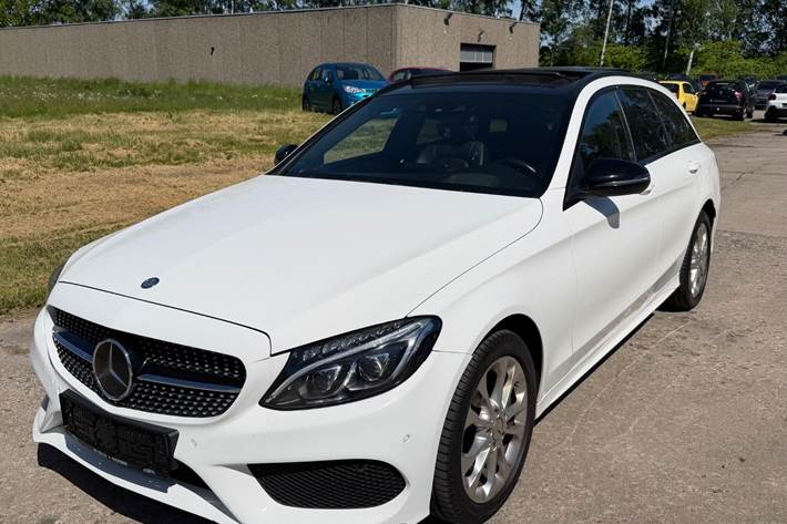 Grøn Mercedes C250 d fra 2016