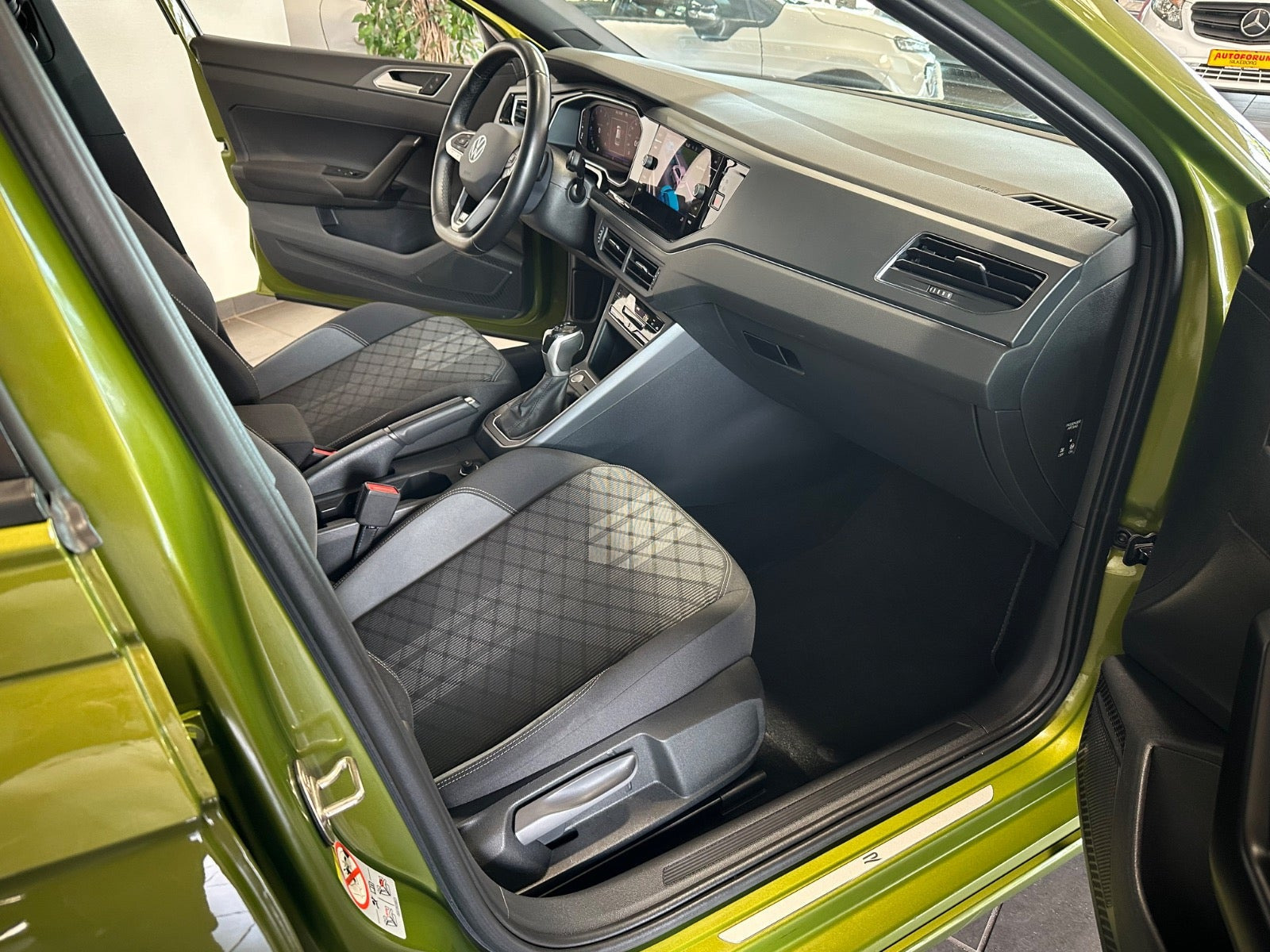 Grøn VW Taigo fra 2022