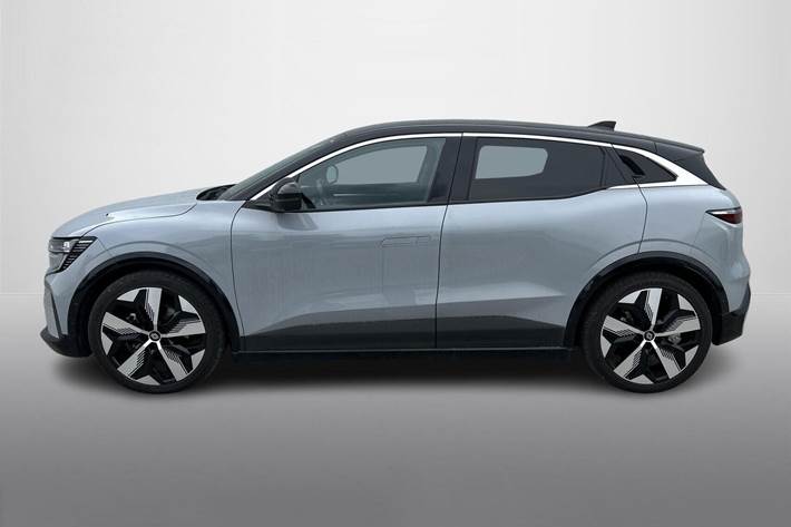 Grå Renault Megane E-Tech fra 2022