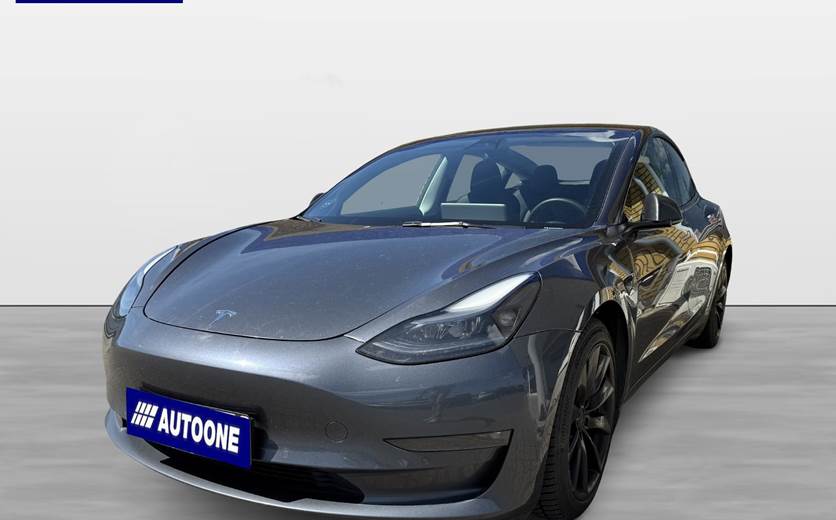 Tesla Model 3 Performance AWD