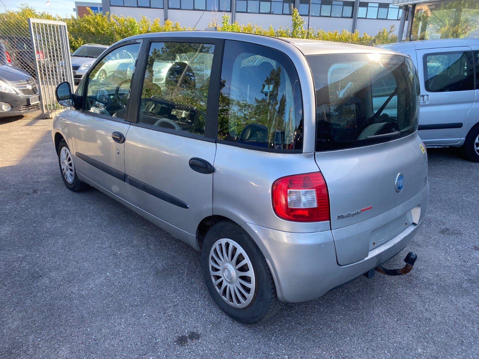 undefined Fiat Multipla fra 2005 set udefra