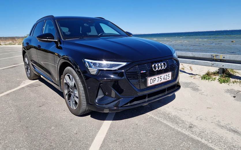 Audi e-tron 55 S-line quattro
