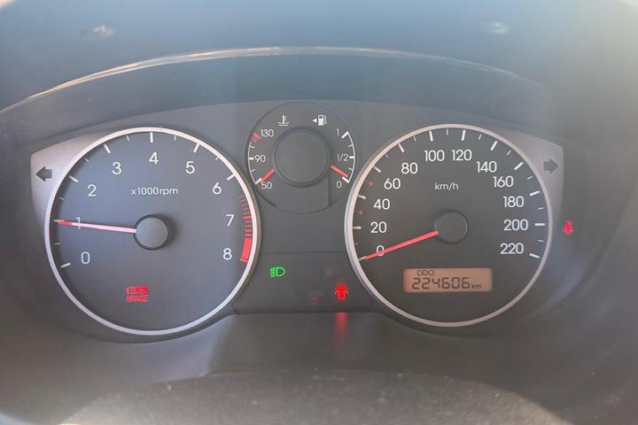 Turquoise Hyundai i20 fra 2010