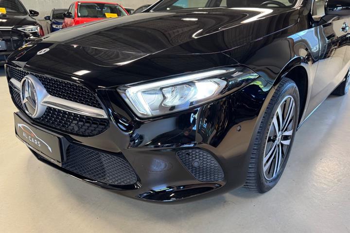 Sort Mercedes A250 e fra 2021
