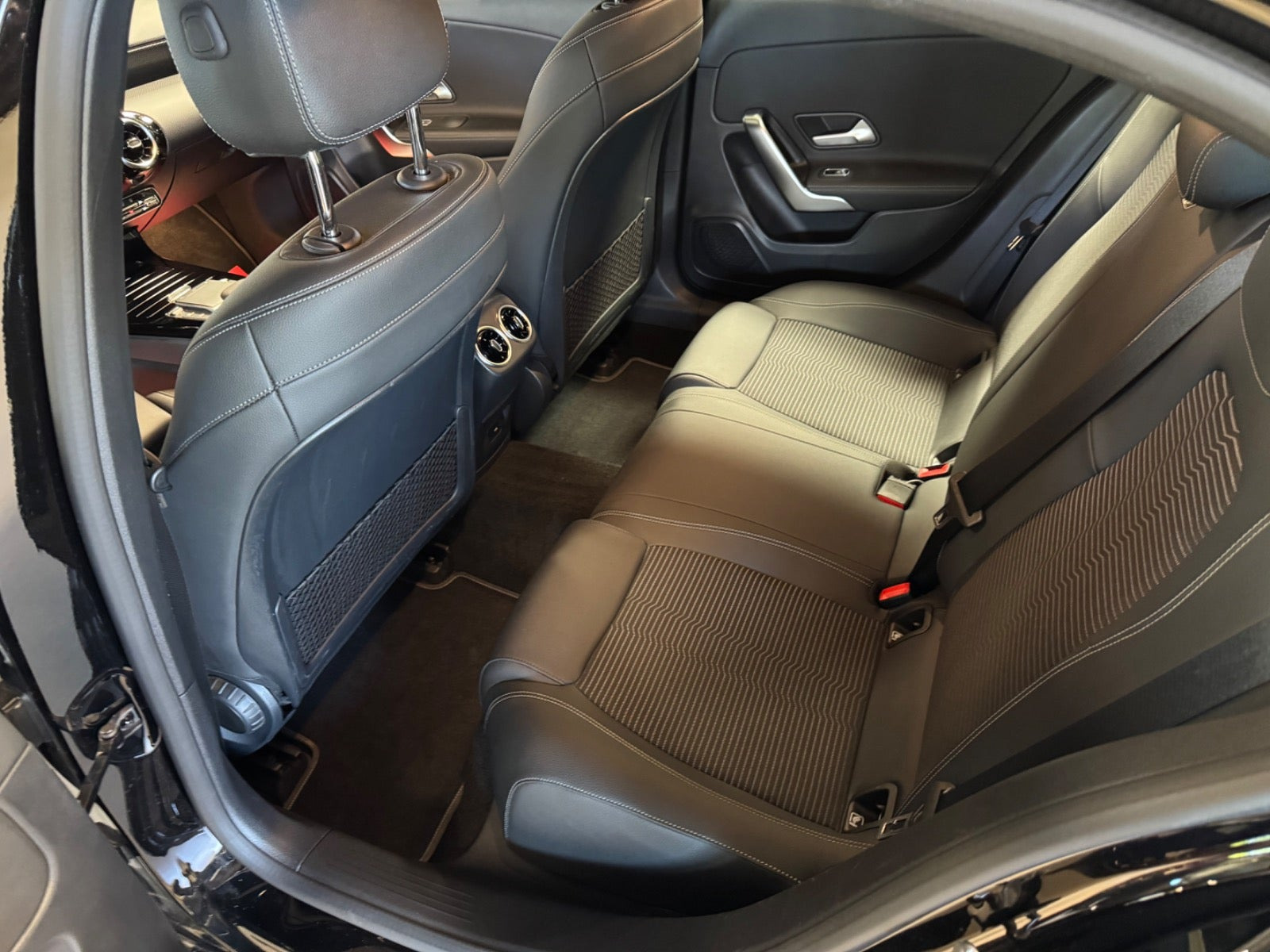 Sort Mercedes A250 e fra 2021