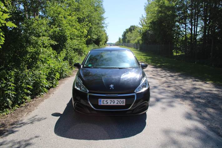 undefined Peugeot 208 fra 2018