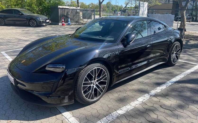 Porsche Taycan