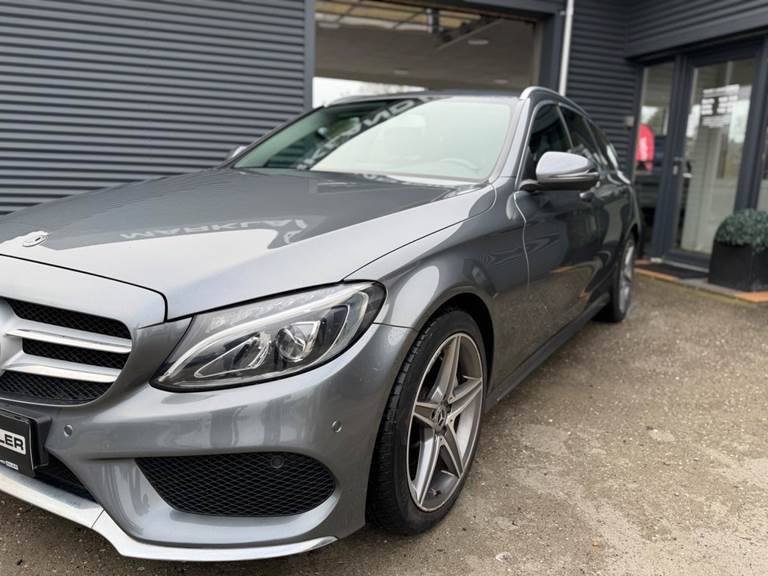 Mercedes C220 d 2,2 AMG Line stc. aut.