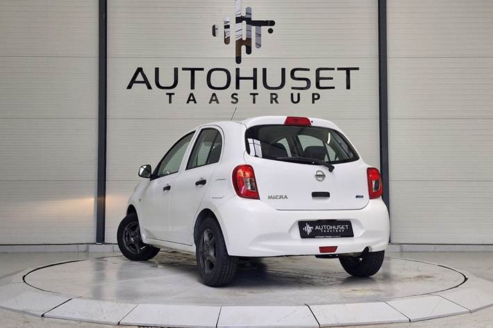 Hvid Nissan Micra fra 2013