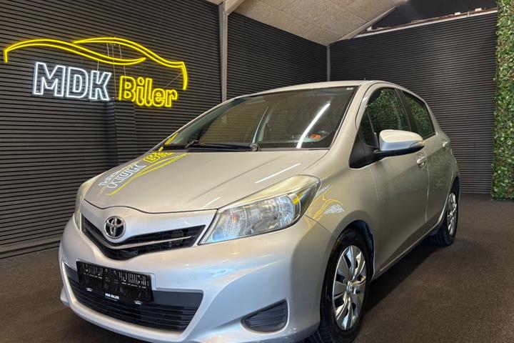 undefined Toyota Yaris fra 2012