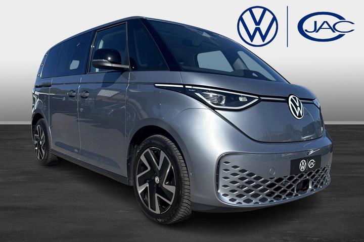 Sølv VW ID.Buzz fra 2025 set udefra