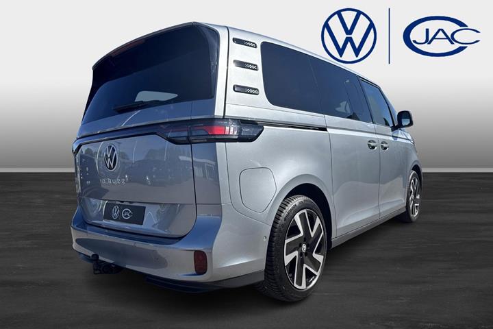 Sølv VW ID.Buzz fra 2025