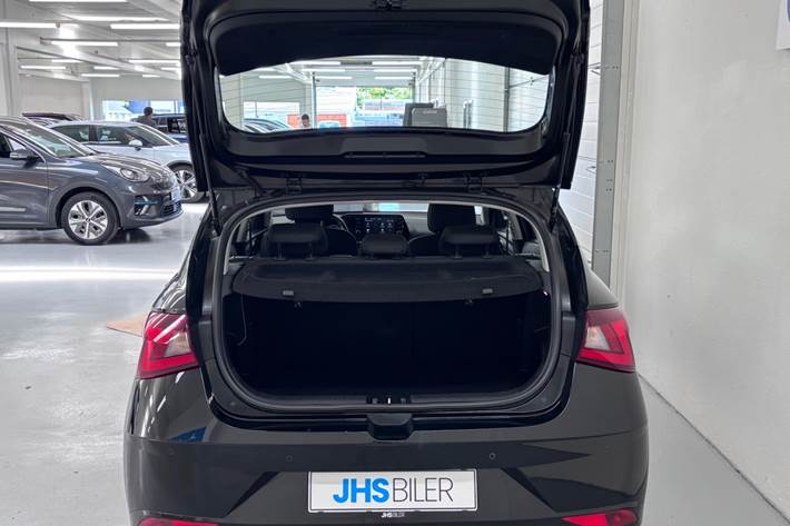 Sort Hyundai i20 fra 2020