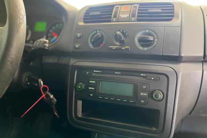 Sort Skoda Fabia fra 2013