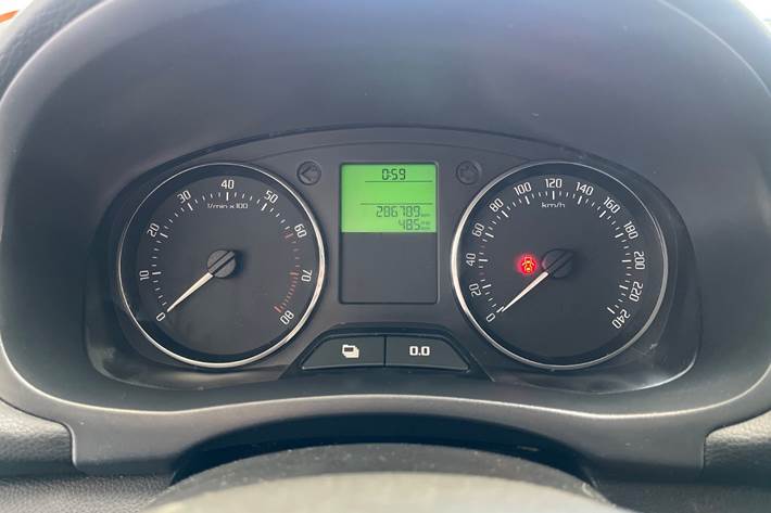 Sort Skoda Fabia fra 2013