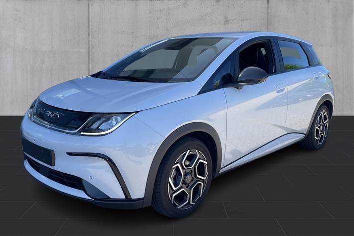 Hvid BYD Dolphin fra 2023