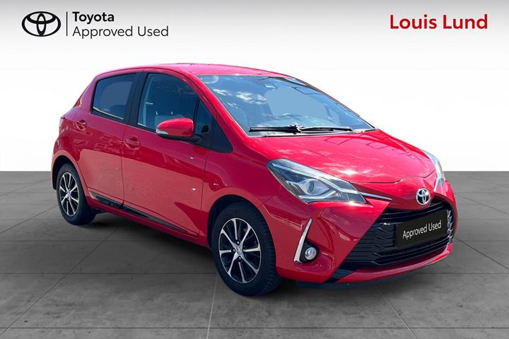 Rød Toyota Yaris fra 2018
