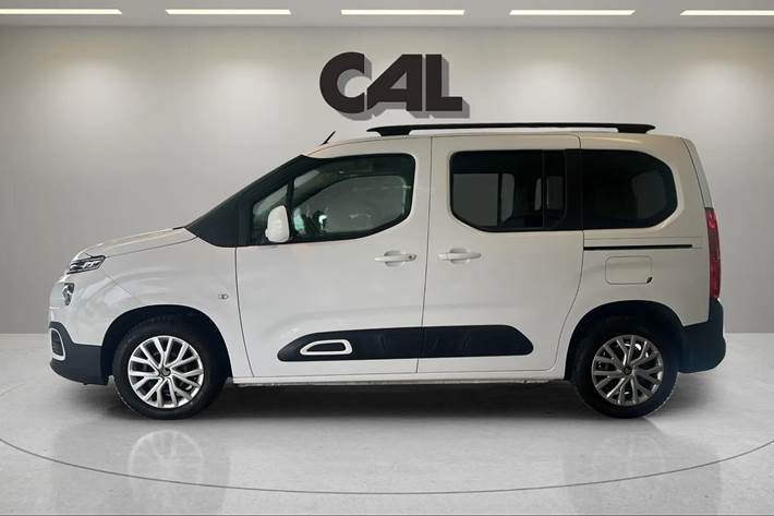 Hvid Citroën Berlingo fra 2020
