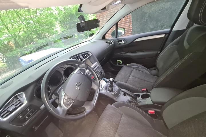 Sort Citroën C4 fra 2016