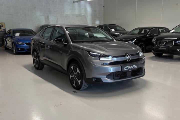 Grå Citroën ë-C4 X fra 2025