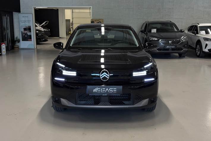 Sort Citroën ë-C4 X fra 2025