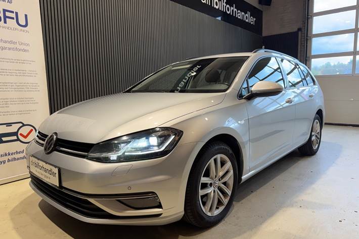 Sølv VW Golf VII fra 2018