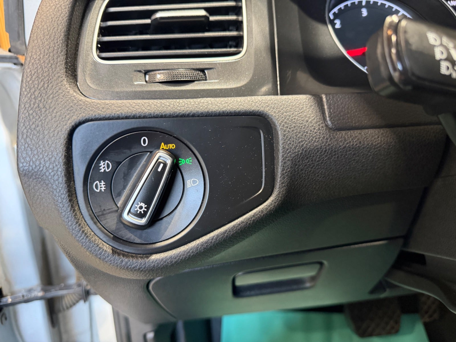 Sølv VW Golf VII fra 2018