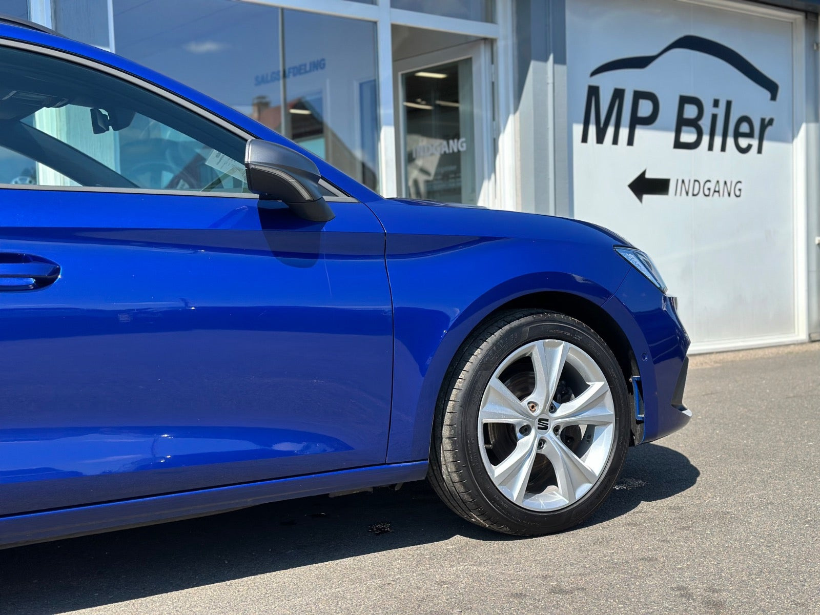 Blå Seat Leon fra 2020