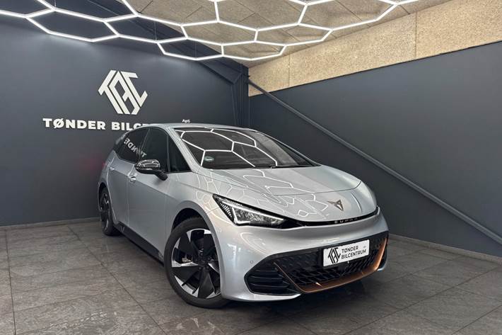 Sølv Cupra Born fra 2026