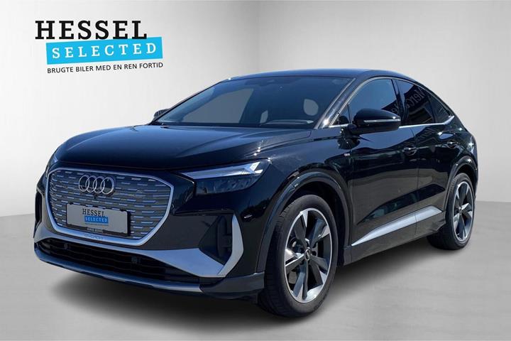 Sort Audi Q4 e-tron fra 2025 set udefra
