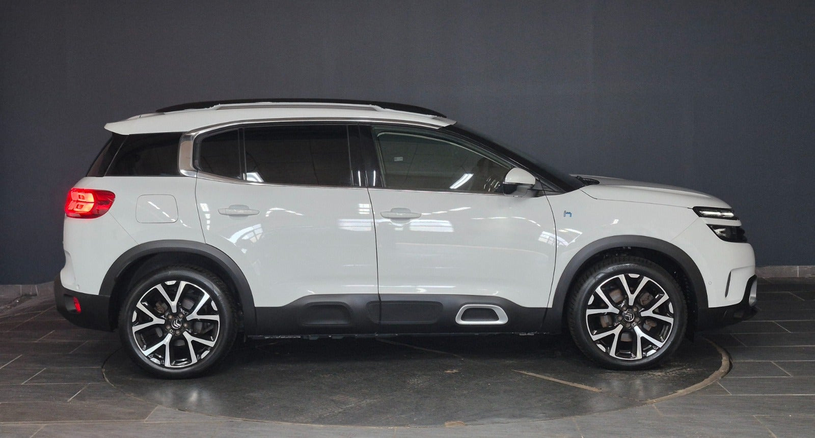 Hvid Citroën C5 Aircross fra 2020
