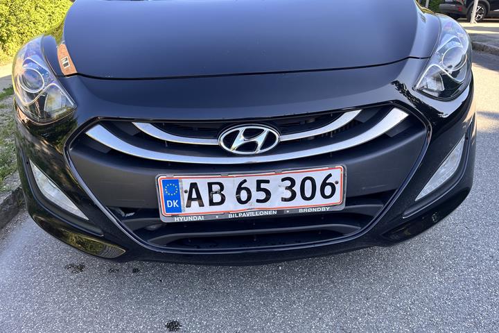 Sort Hyundai i30 fra 2012