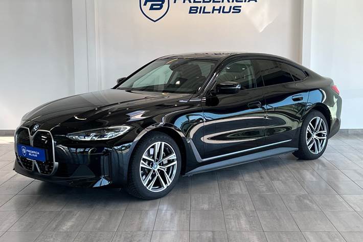 undefined BMW i4 fra 2024