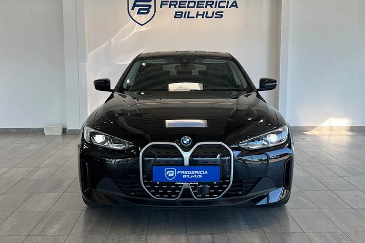 undefined BMW i4 fra 2024