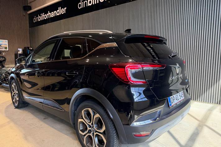 Sort Renault Captur fra 2021