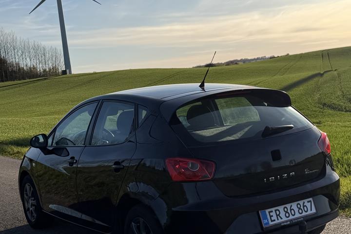 Sort Seat Ibiza fra 2012