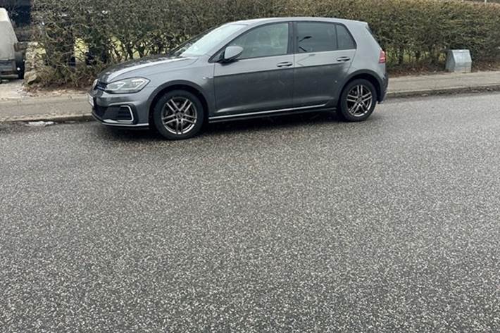 undefined VW Golf fra 2017