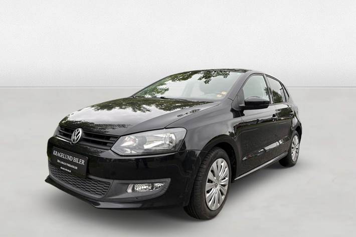 Grøn VW Polo fra 2011 set udefra