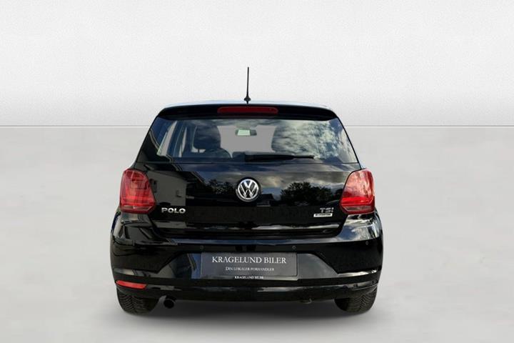 Grøn VW Polo fra 2015