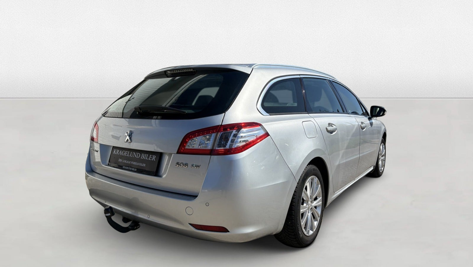 Grøn Peugeot 508 fra 2014