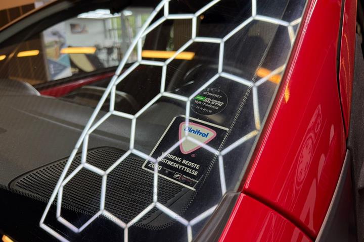 Rød Toyota Aygo fra 2015