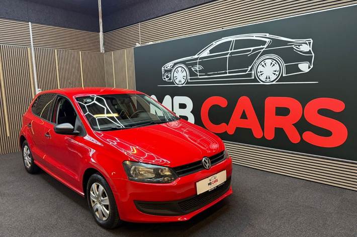 Rød VW Polo fra 2014