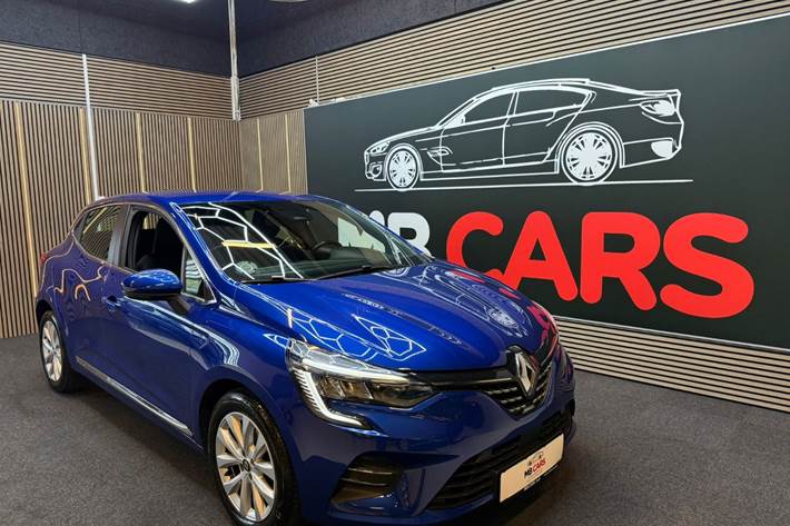 Blå Renault Clio V fra 2021